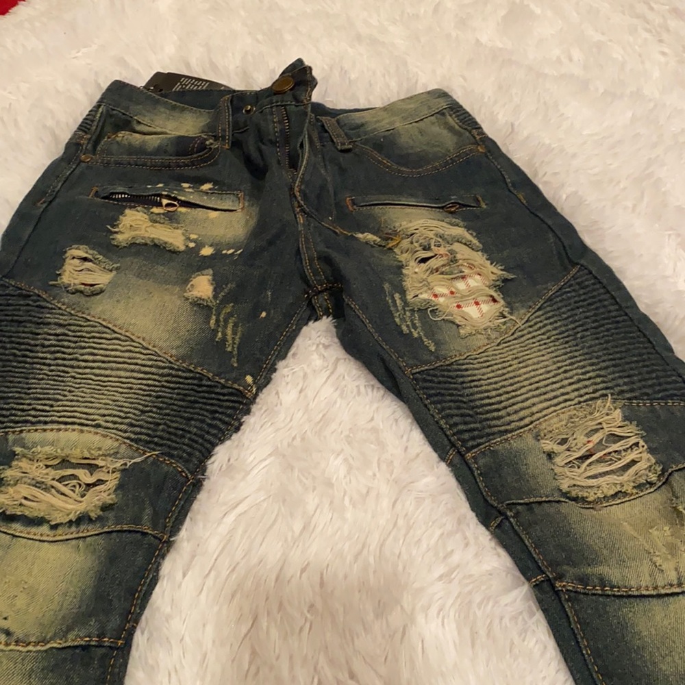 New jeans with tags